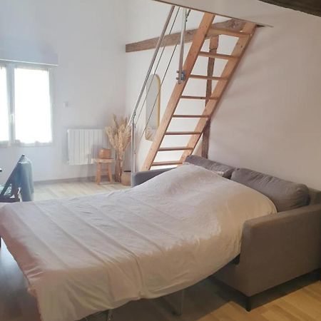 Chambre Chez L'Habitant Avec Petit Dejeuner A 5 Mins Du Futuroscope Чассенеуил-Ду-Поитоу Экстерьер фото